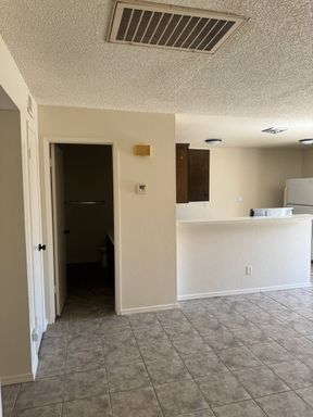 2665 N Wishon Ave, #103, Fresno, CA 93704