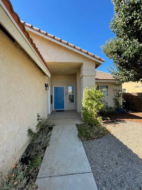 6175 W Scott Ave, Fresno, CA 93723