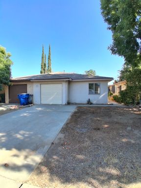 4724 W. Ashlan Ave, Fresno, CA 93722