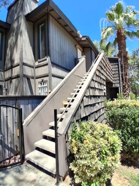 1190 S Winery Ave #222, Fresno, CA 93727