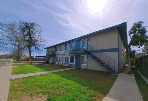 4538 E. Hamilton Ave. - 211, Fresno, CA 93702