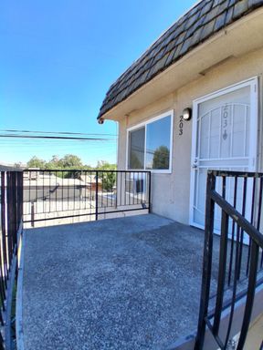 935 S Archie Ave., #203, Fresno, CA 93702