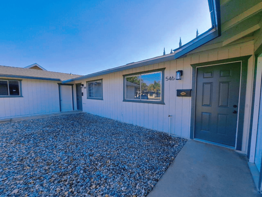 546 E Polk St, Coalinga, CA 93210