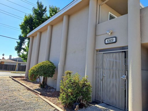 1322 E. Bulldog Lane, #F, Fresno, CA 93710