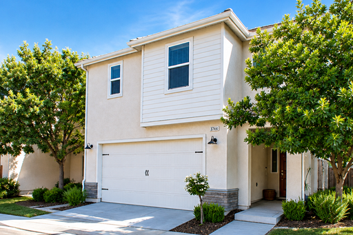 3744 Magnificent Way, Clovis, CA 93619