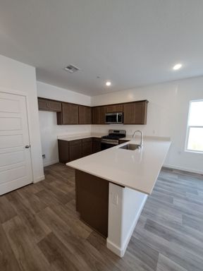 7046 W. Willis Ave, Fresno, CA 93723