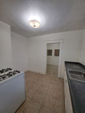 2510 E. Washington Ave, Fresno, CA 93701