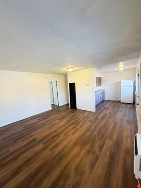 2452 S. 9th Street #A , Fresno, CA 93725