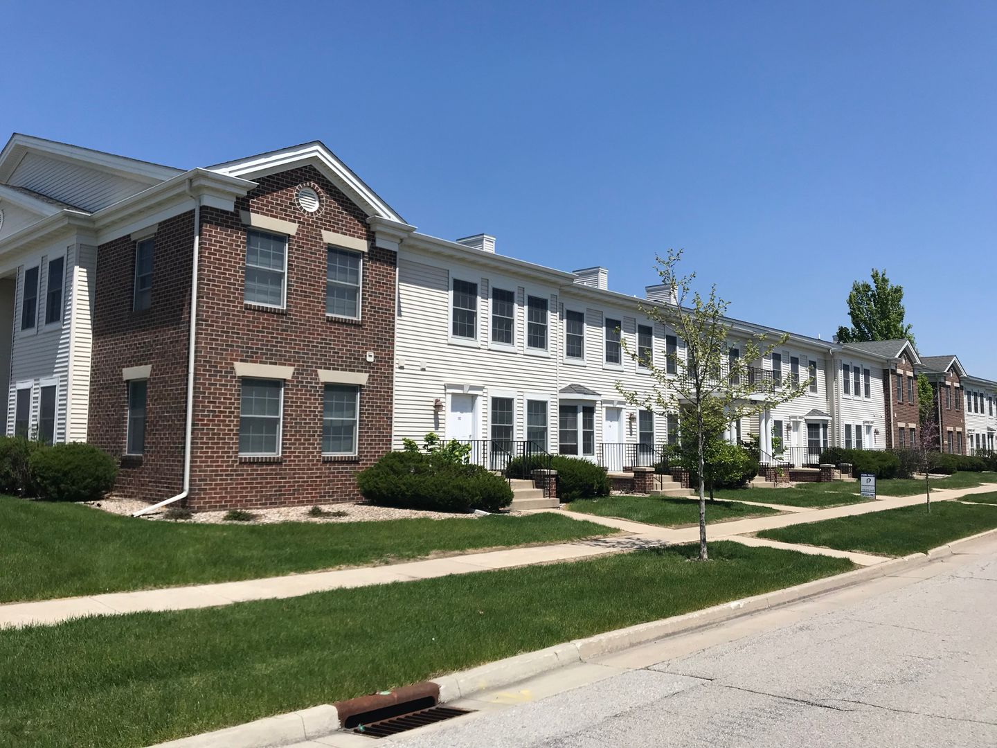 Ames Apartment: 2519 Bristol Drive