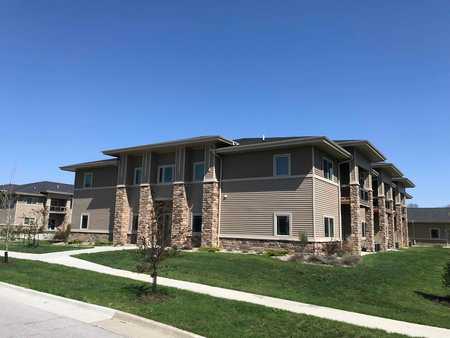 Ames Apartment: 2715 Bobcat Drive