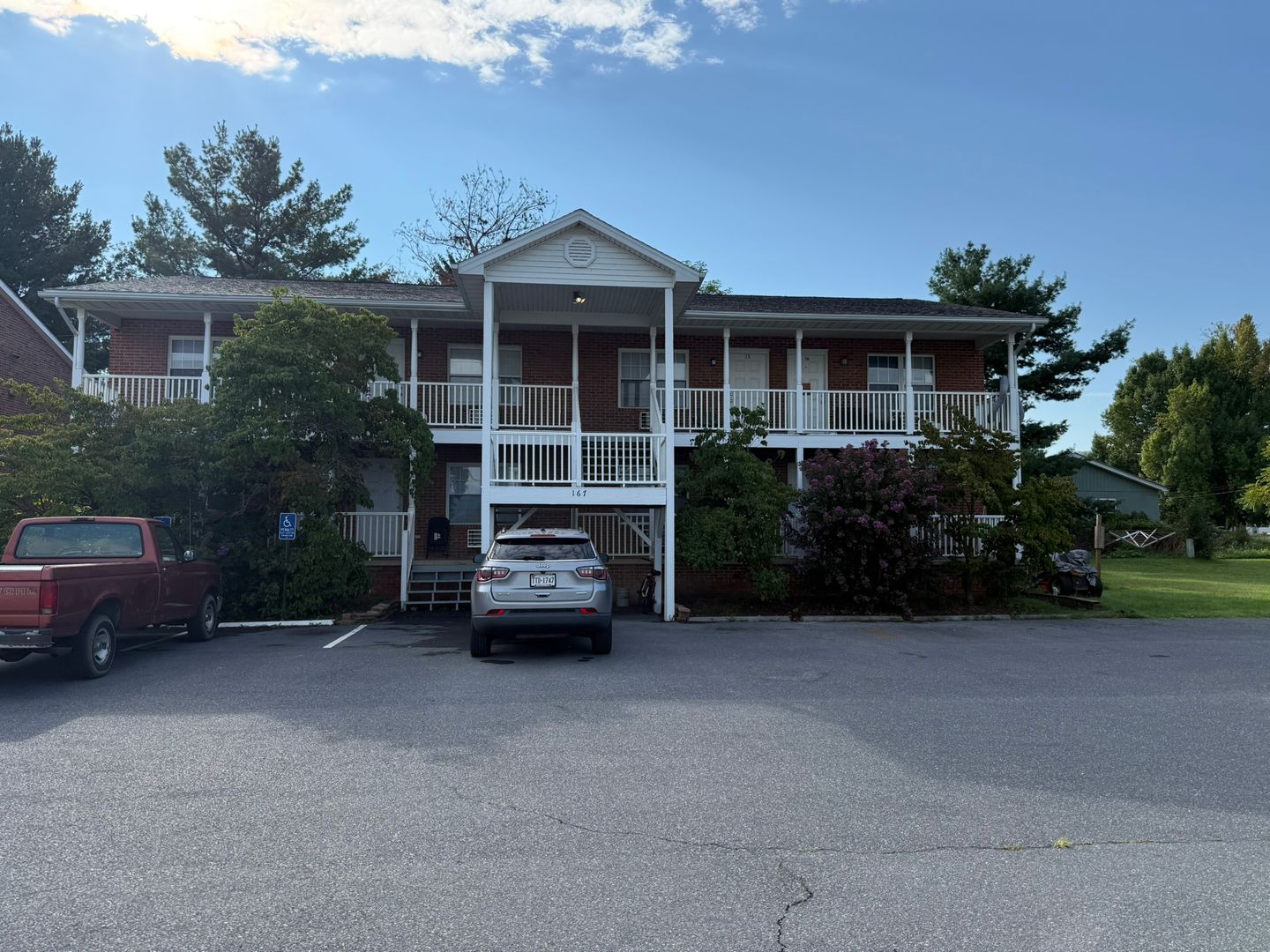 Elkton Apartment: 165 North Street