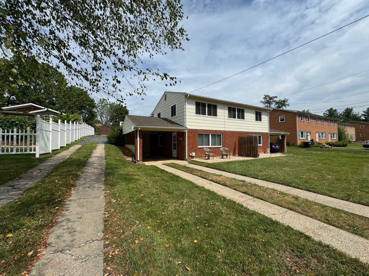 Harrisonburg Apartment: 574 Long Ave