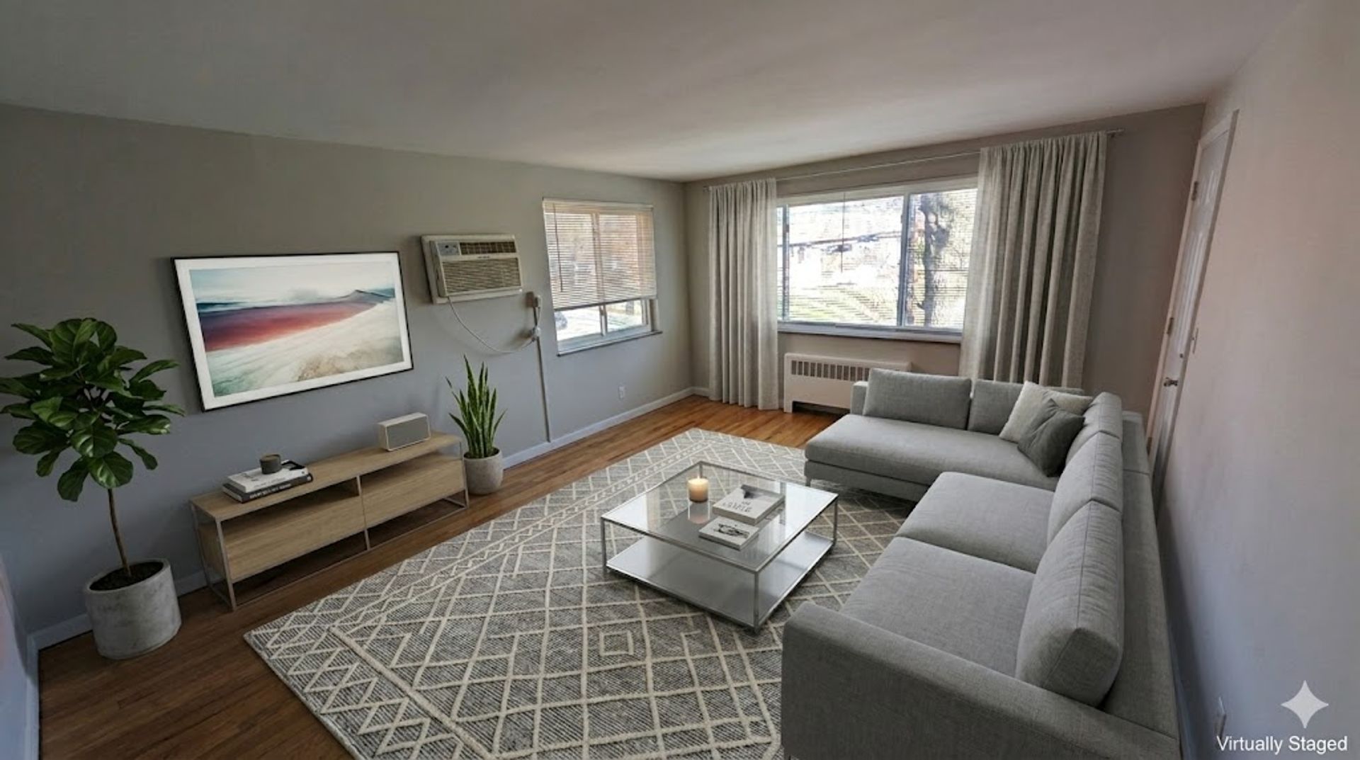 Cincinnati Apartment: 5855 Monfort Hills Ave