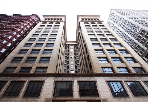 1 Bedroom Luxury Apartment in Downtown St Louis get 2 Free Months with 14 Month Lease!!! – photo 1