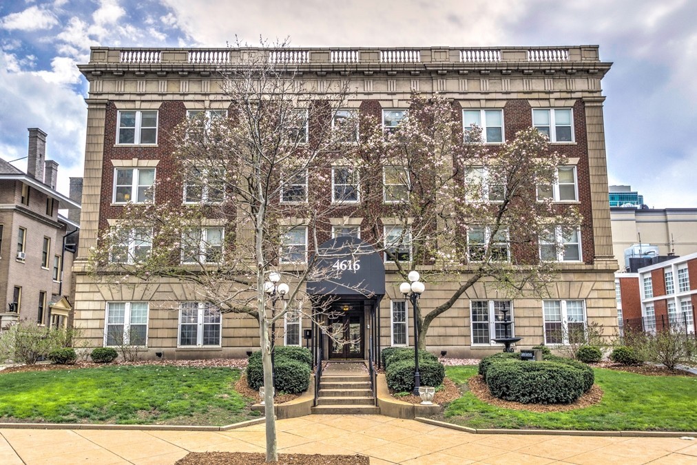 St. Louis Apartment: 4616 Lindell Blvd.