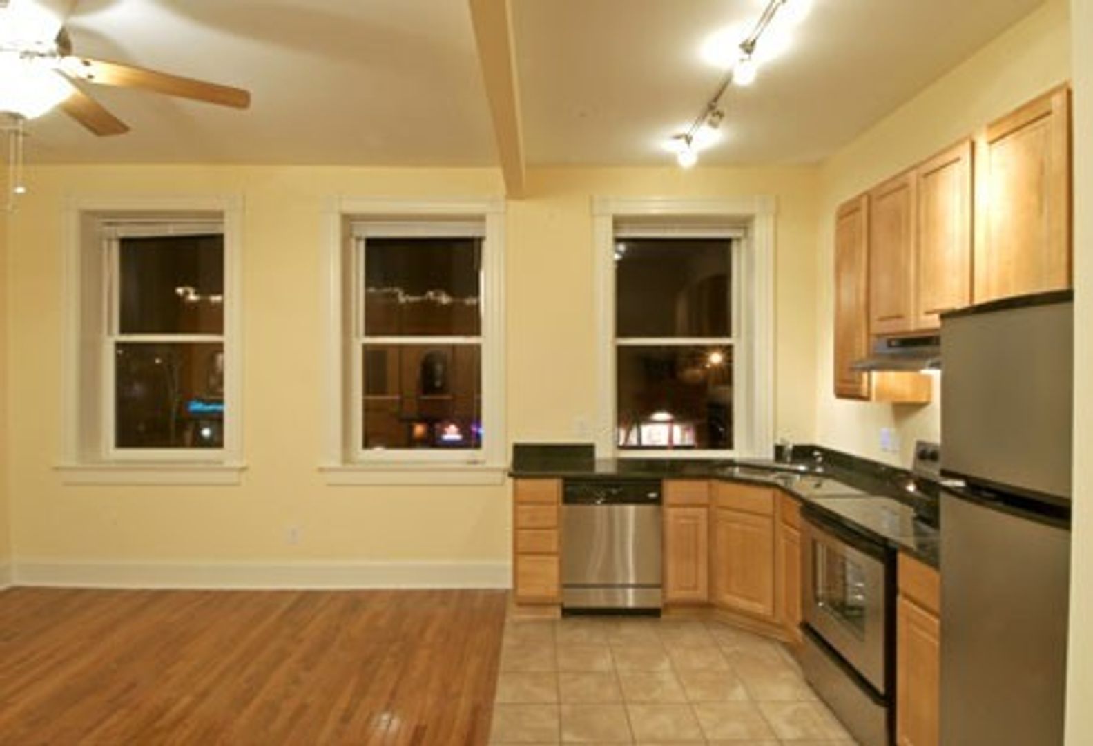 St. Louis Apartment: 4143-45 Manchester Ave.