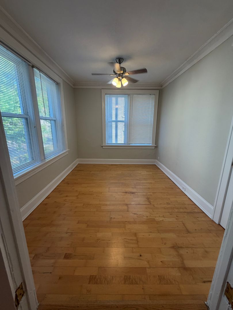 4616 Lindell Blvd. (Carleton Apt) 12 of 12