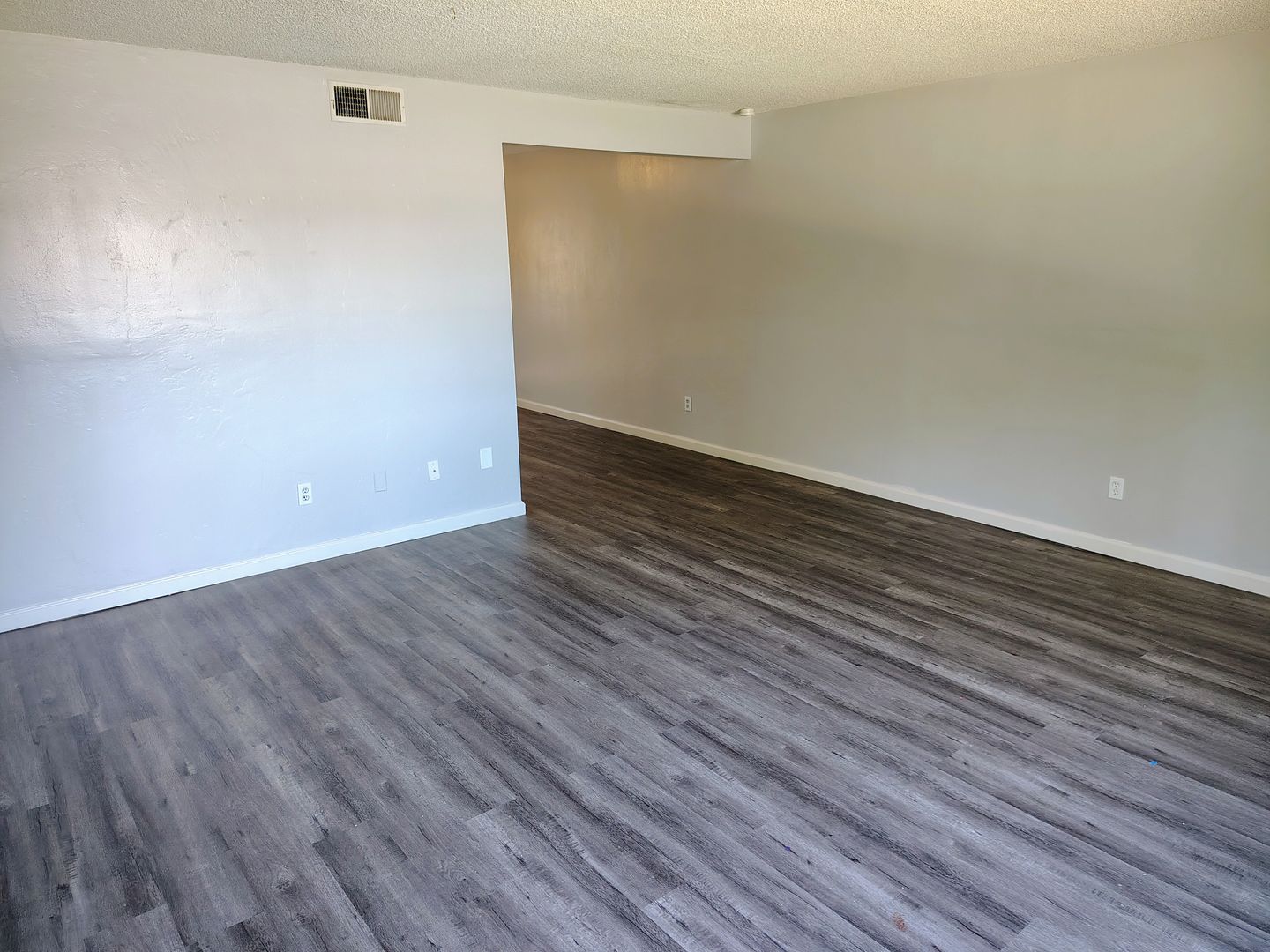 Bakersfield House: 5101 Hunter Ave
