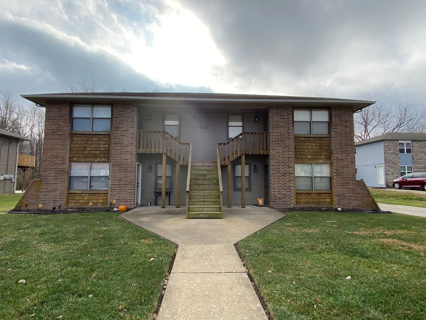 Warrensburg Apartment: 822 E Prairie Hill Dr