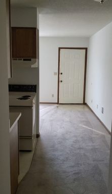 Listing photo thumbnail