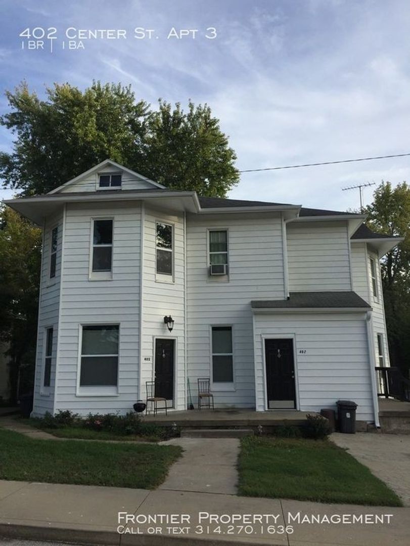 Boonville Apartment: 402 Center St.