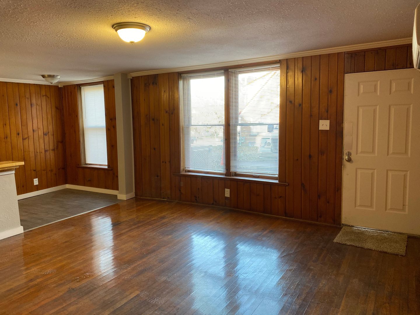 Listing photo