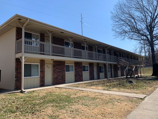 303 W Young Ave.  - 303 W Young Ave. Apt 27, Warrensburg, MO 64093