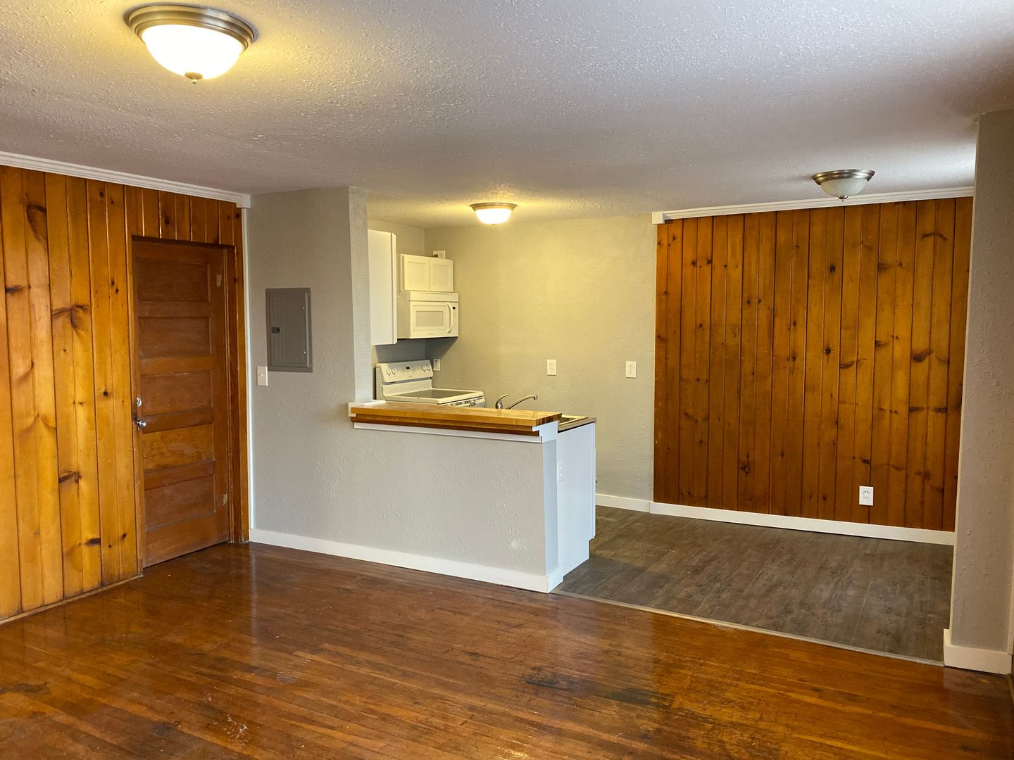 Listing photo