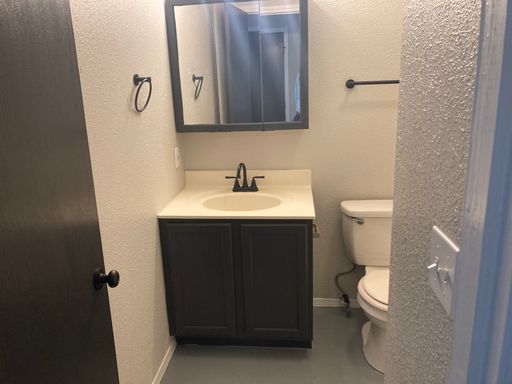 Listing photo thumbnail