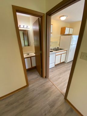 Listing photo thumbnail