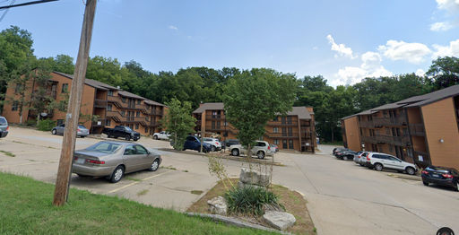 1 Bed 1 Bath Rental at 223 Dix Rd #43, Jefferson City, MO – photo 1