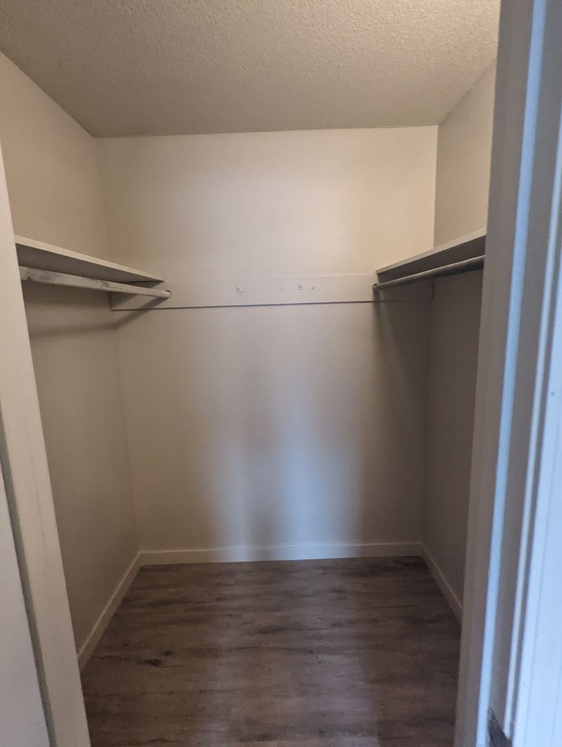 Columbia Apartment: 2908 Lawnridge Ct Apt B