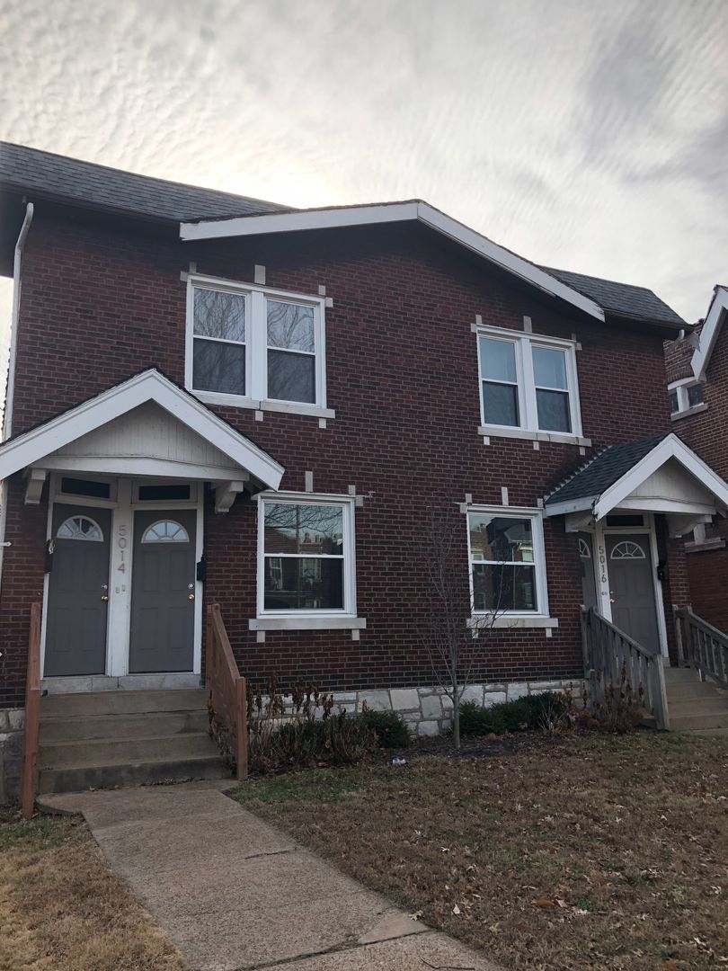 St. Louis Apartment: 5014-5016 Chippewa