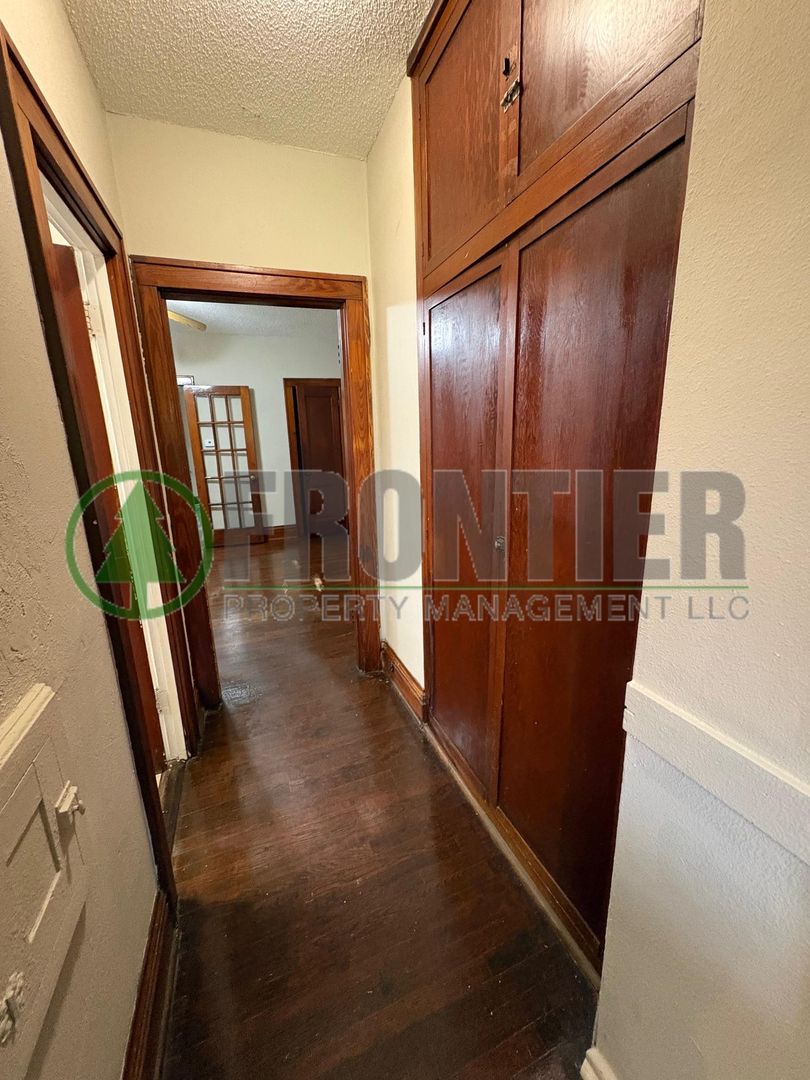 Listing photo