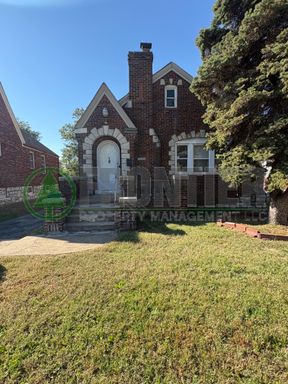 6510 Glenmore Ave, St Louis, MO 63121