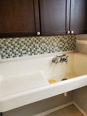 Listing photo thumbnail
