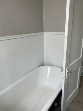 Listing photo thumbnail