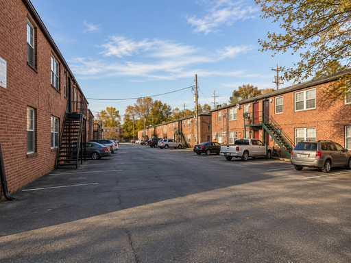 1018 Wild Cherry Ln, University City, MO 63130