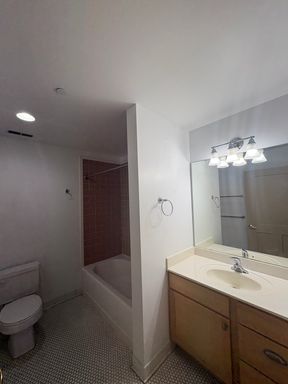 1517 S. Theresa Ave. #208, St. Louis, MO 63104