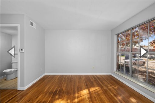 Listing photo thumbnail