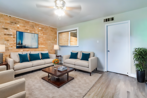 ACCENT YOUR LIFE WITH THIS CHARMING 2 BEDROOM! – photo 1