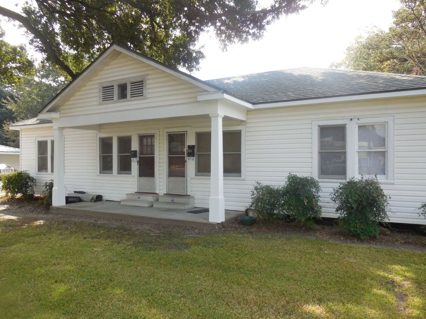 Lafayette Apartment: Silkwood/University