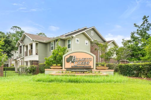 Carefree Living with Personalized Service – photo 1