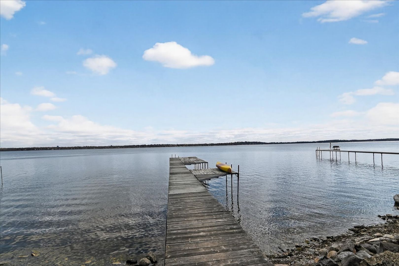 Madison Condo: 713 S Few St