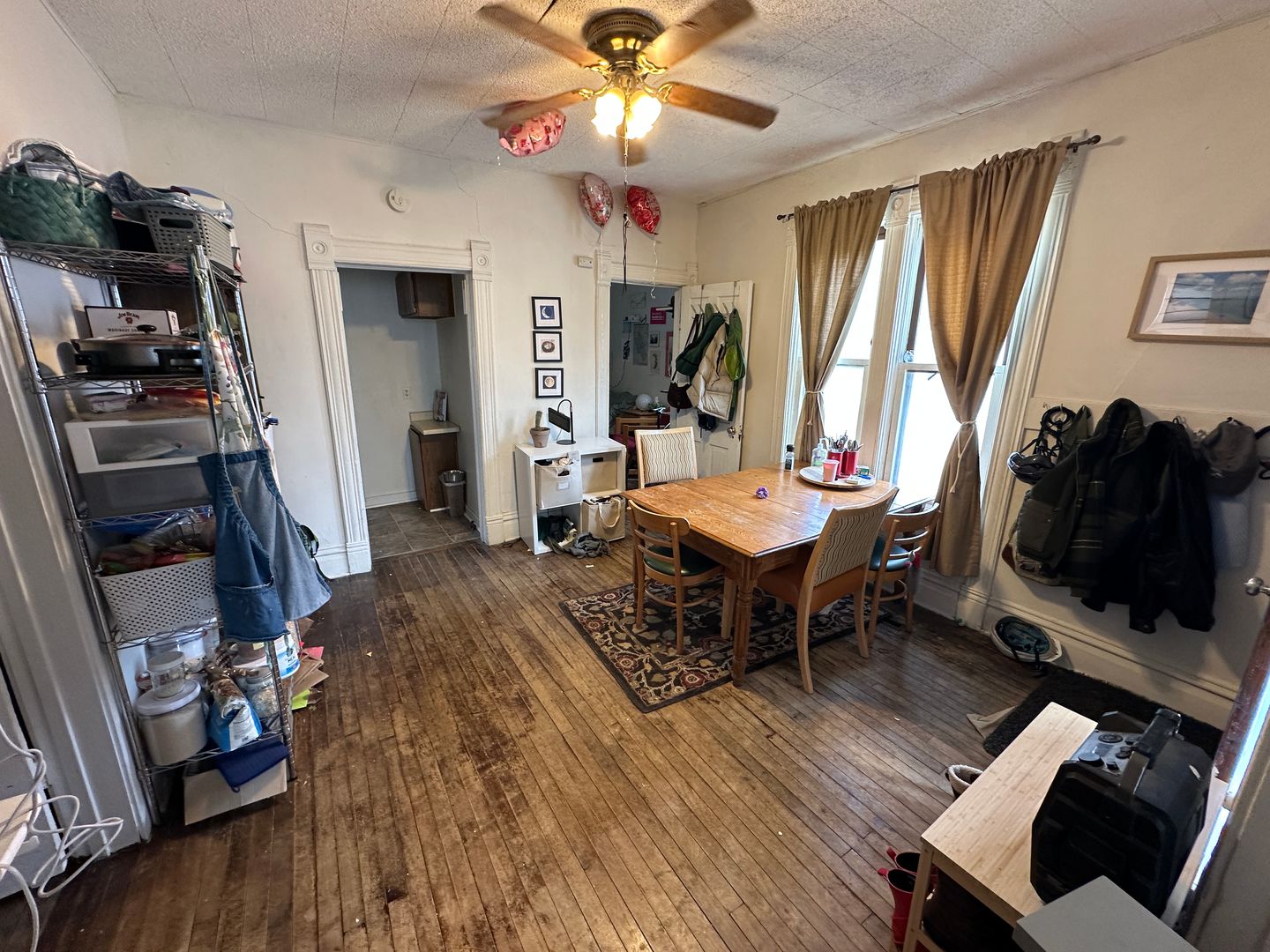 Madison Apartment: 924 Drake St