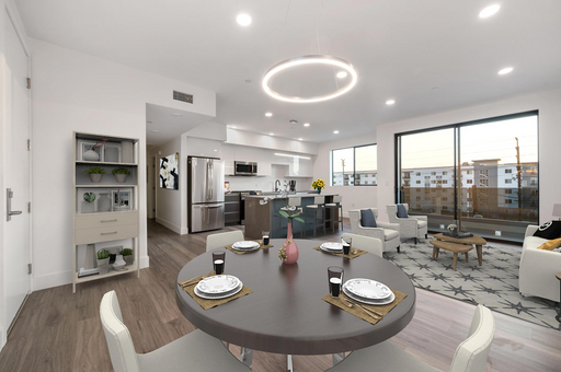 1 Month Free On a 13 Month Lease! Weekend Special! – photo 1