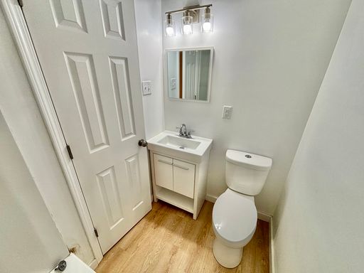 700 M Street Unit 2 - Cozy 1 Bed 1 Bath in Old Louisville – photo 1
