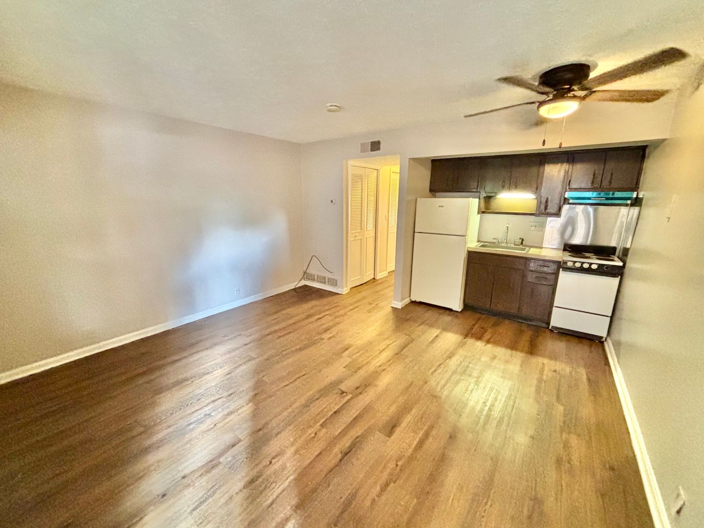 Louisville Apartment: 1221 S 3rd St