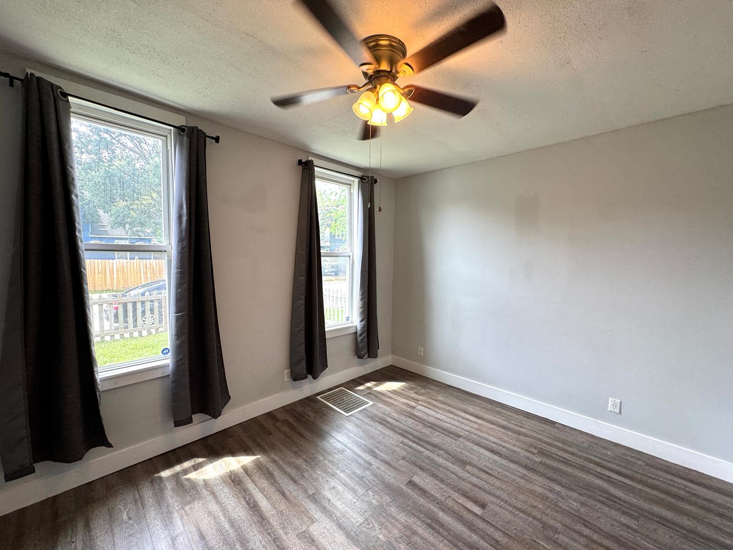 1242 Cottage Ave 12 of 12