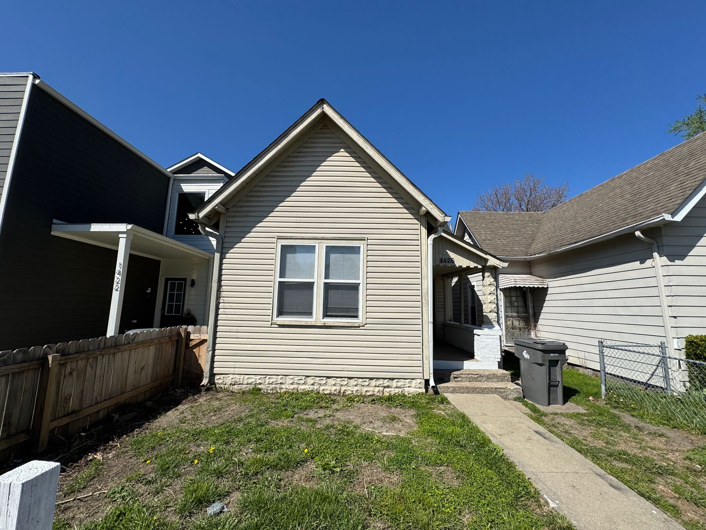 Indianapolis House: 1426 English Ave